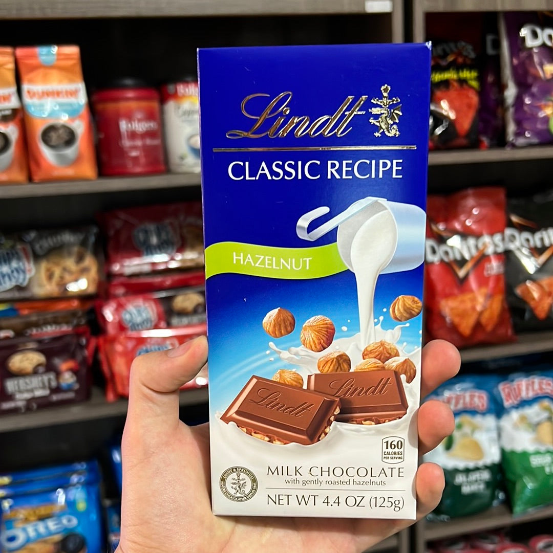 Lindt Classic Recipe Hazelnut Milk Chocolate Candy Bar, Summer Smores Chocolate, 4.4 oz. - LOOP MX