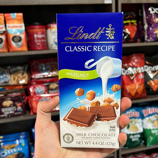 Lindt Classic Recipe Hazelnut Milk Chocolate Candy Bar, Summer Smores Chocolate, 4.4 oz. - LOOP MX