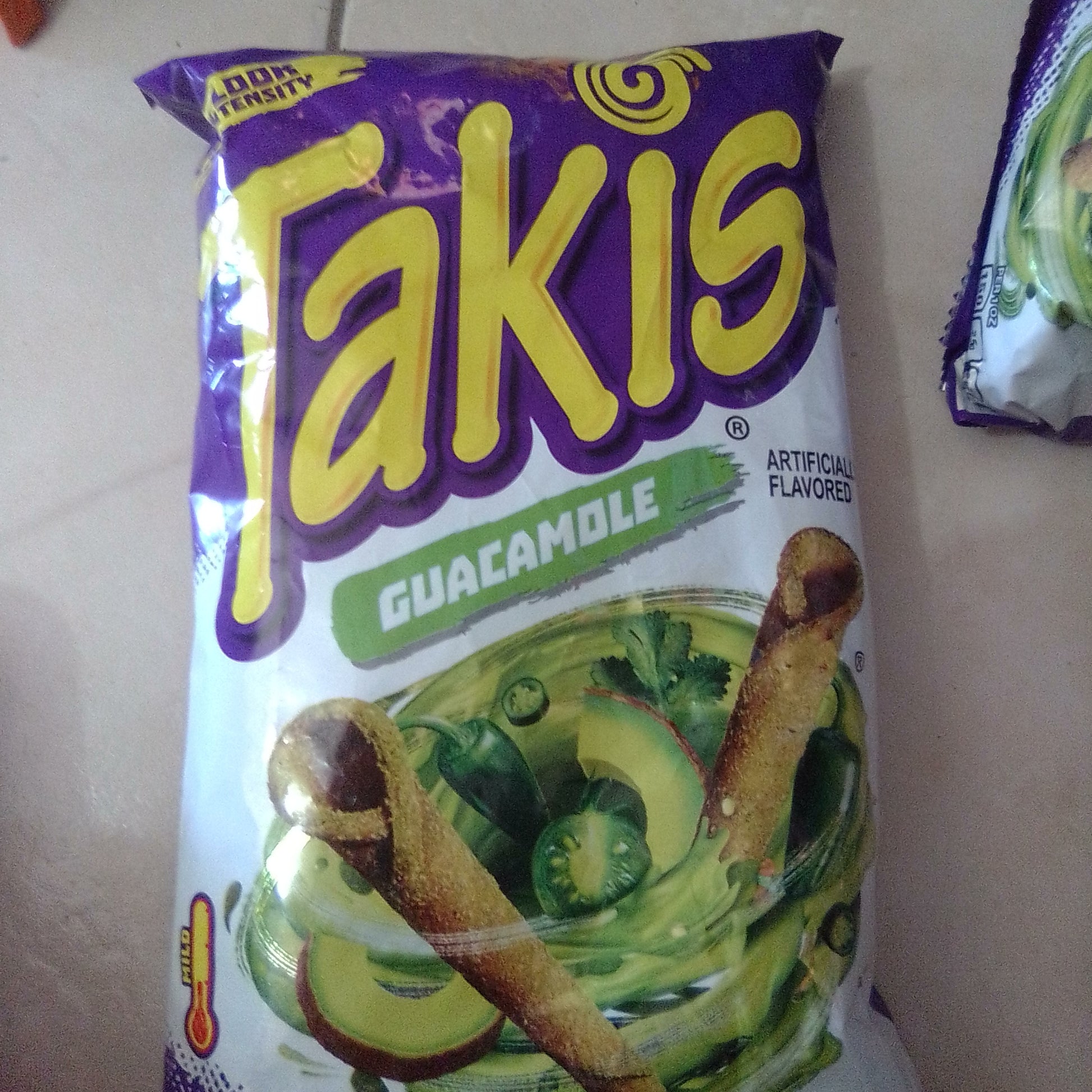 Takis Guacamole Rolls 9.9oz. Bag, Guacamole Flavored Spicy Tortilla Chips - LOOP MX