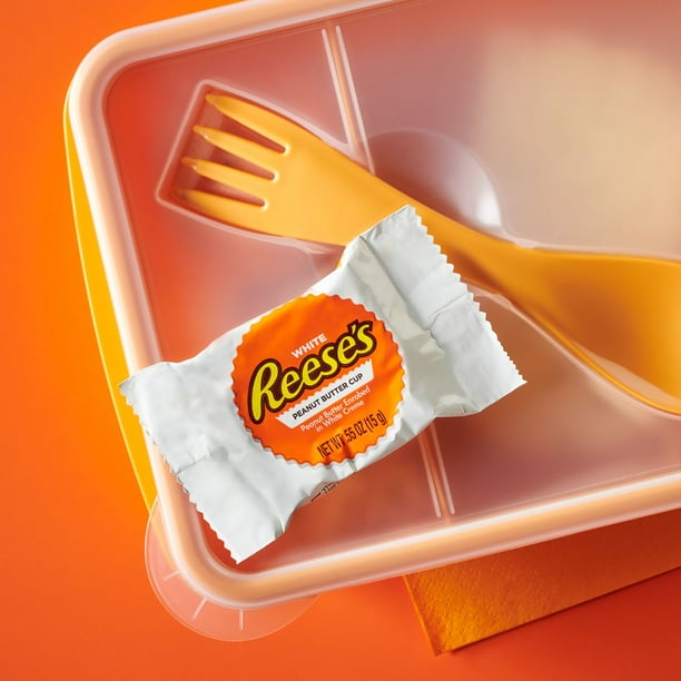 Reese's, White Crème Peanut Butter Cups Candy, Individually Wrapped, 6.6 oz, Pack (12 Pack) - LOOP MX