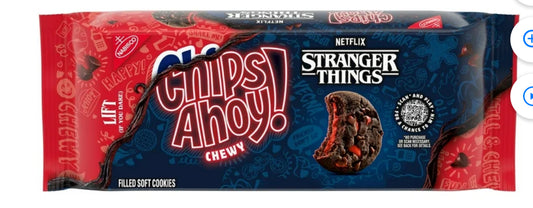 CHIPS AHOY! Stranger Things Chewy Galletas Suaves Rellenas con Sabor a Fresa y Chocolate, Edición Limitada, 9.9 oz