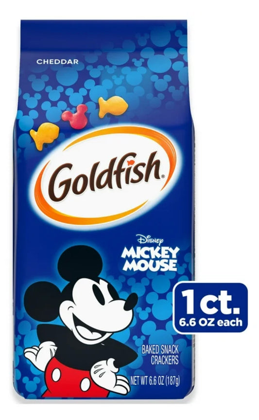 Goldfish Disney Mickey Mouse Cheddar Crackers, Snack Crackers, Bolsa de 6.6 oz