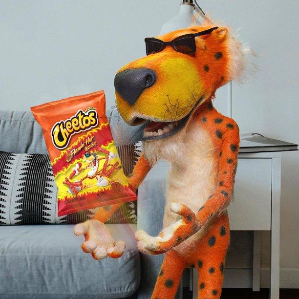 Cheetos Crunchy Flamin' Hot Cheese 8.5 oz - LOOP MX